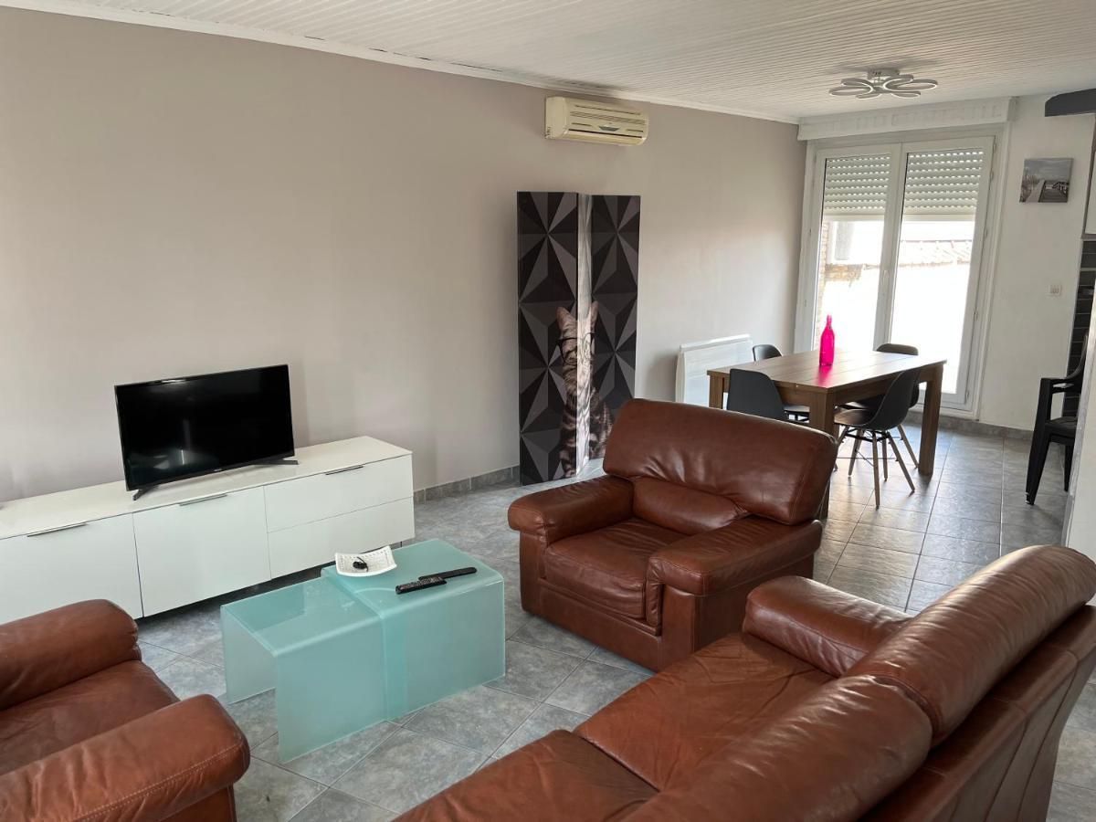 Appartement 2 Chambres Spacieuses Avec Terrasse Brouckerque Kültér fotó