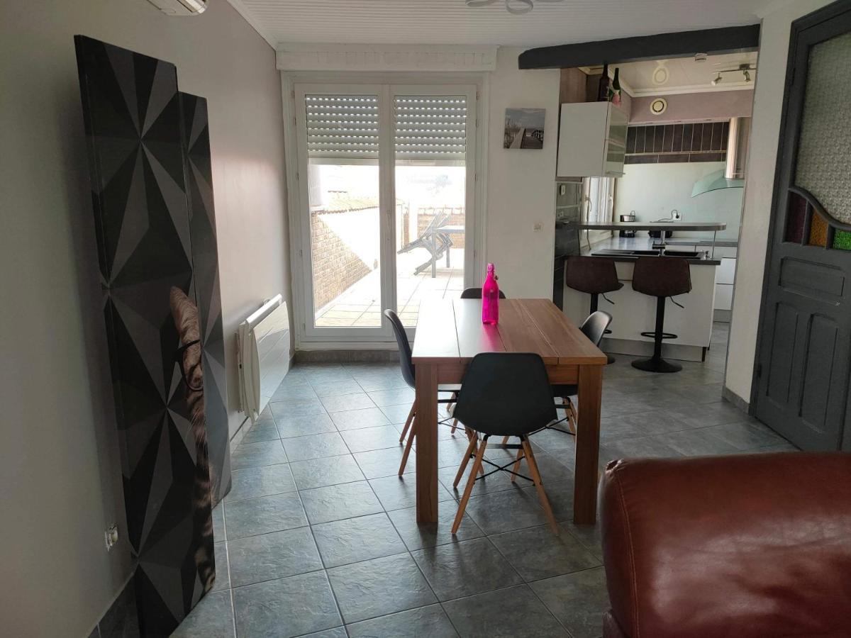 Appartement 2 Chambres Spacieuses Avec Terrasse Brouckerque Kültér fotó