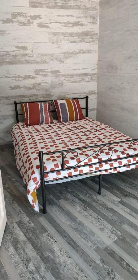 Appartement 2 Chambres Spacieuses Avec Terrasse Brouckerque Kültér fotó